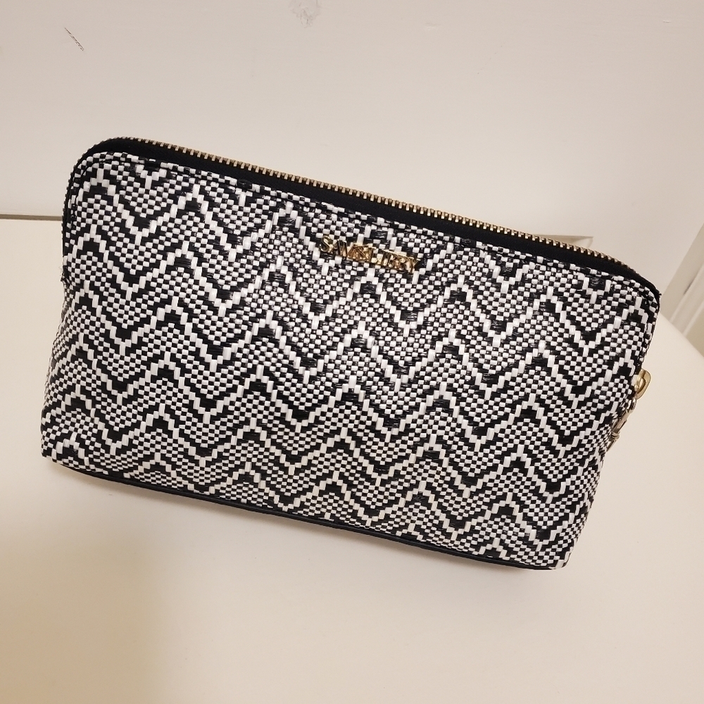 Sam & Libby Black & White Clutch